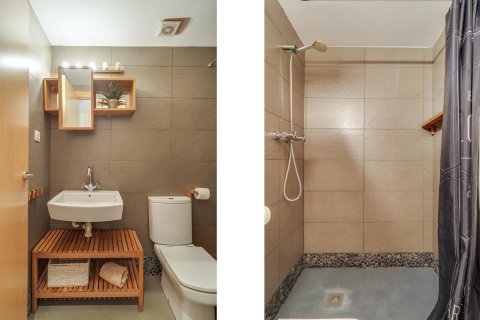 Купить квартиру в Барселона, Испания с 3 комнаты, 69м², № 6189 - фото 24