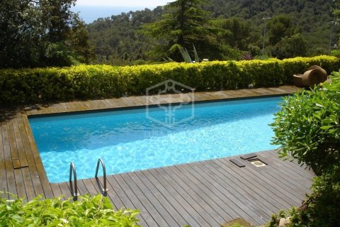 Villa de 7 dormitorios en venta en Blanes, Gerona, Cataluña, Spain № 917 - foto 11