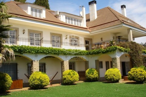 Villa de 7 dormitorios en venta en Blanes, Gerona, Cataluña, Spain № 917