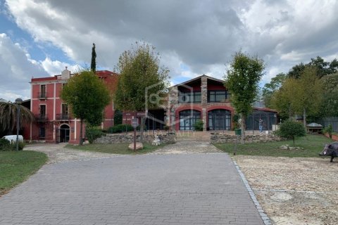 Propiedad comercial de 12 dormitorios en venta en Barcelona, Cataluña, Spain № 918 - foto 27