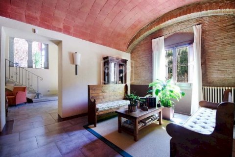Propiedad comercial de 12 dormitorios en venta en Barcelona, Cataluña, Spain № 918 - foto 9