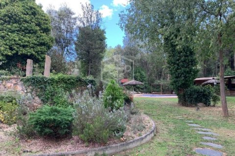 Propiedad comercial de 12 dormitorios en venta en Barcelona, Cataluña, Spain № 918 - foto 24