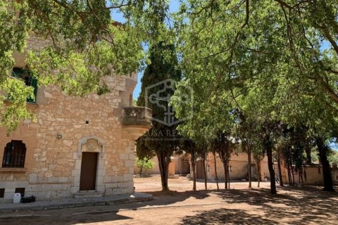 Сasa de 15 dormitorios en venta en Sitges, Barcelona, Cataluña, Spain № 913 - foto 10