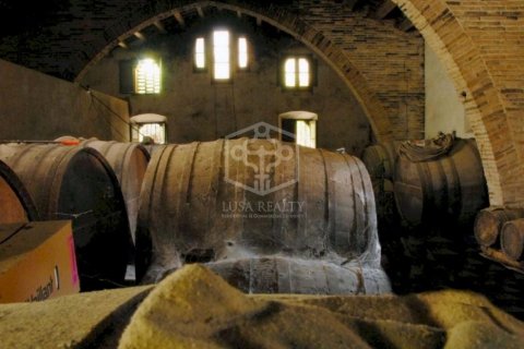 Сasa de 15 dormitorios en venta en Sitges, Barcelona, Cataluña, Spain № 913 - foto 18