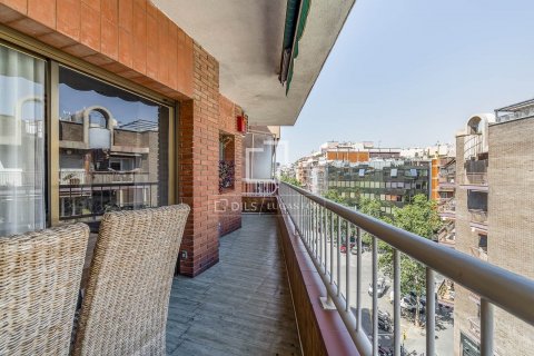 Ático de 3 dormitorios en venta en Barcelona, Cataluña, Spain № 8650
