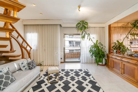 Ático de 3 dormitorios en venta en Barcelona, Cataluña, Spain № 8650 - foto 6