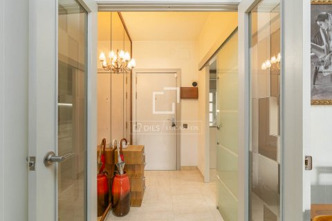 Ático de 3 dormitorios en venta en Barcelona, Cataluña, Spain № 8650 - foto 23