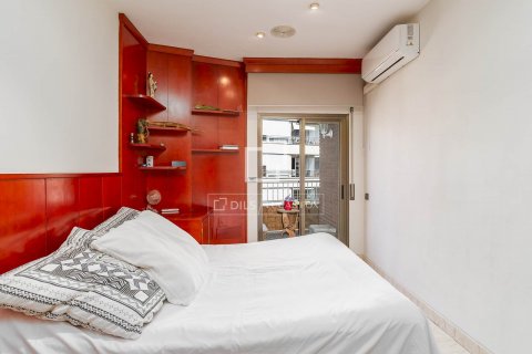 Ático de 3 dormitorios en venta en Barcelona, Cataluña, Spain № 8650 - foto 11