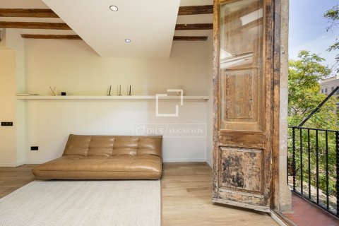 Купить квартиру в Барселона, Испания с 1 спальня, 42м², № 8647 - фото 5