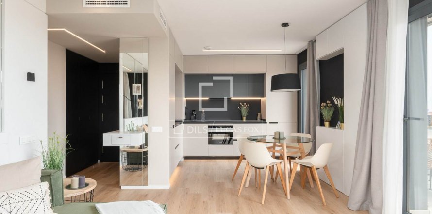 Apartamento de 2 dormitorios en venta en Barcelona, Cataluña, Spain № 8649