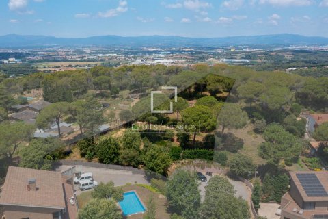 Parcela en venta en Vallromanes, Barcelona, Cataluña, Spain № 8638 - foto 2