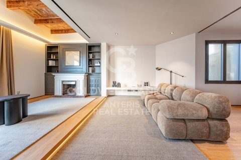 Ático de 268 m² en venta en Barcelona, Cataluña, Spain № 7845 - foto 26
