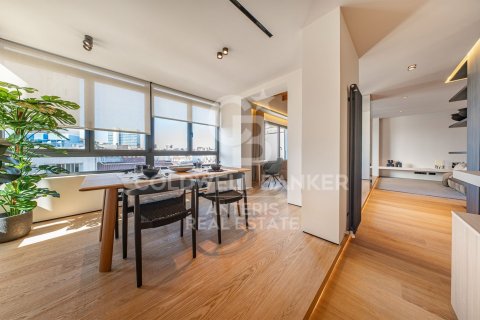 Ático de 268 m² en venta en Barcelona, Cataluña, Spain № 7845 - foto 19