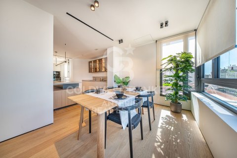 Ático de 268 m² en venta en Barcelona, Cataluña, Spain № 7845 - foto 18