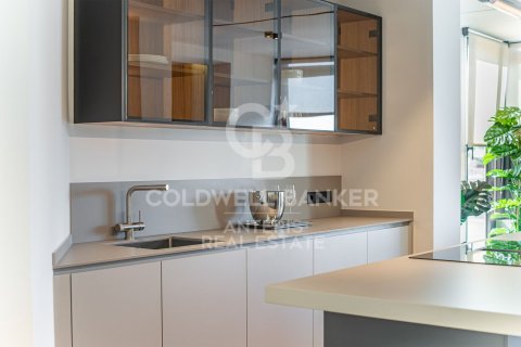Ático de 268 m² en venta en Barcelona, Cataluña, Spain № 7845 - foto 16