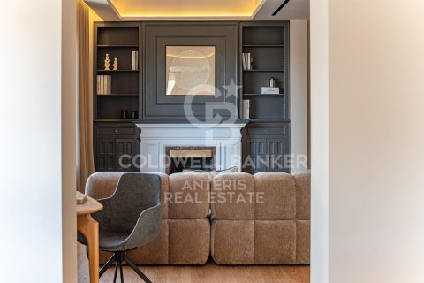 Ático de 268 m² en venta en Barcelona, Cataluña, Spain № 7845 - foto 23