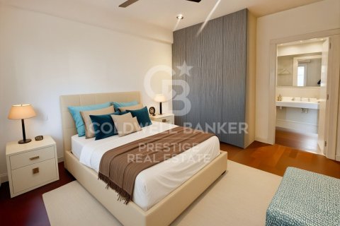 Apartamento de 3 dormitorios en venta en Barcelona, Cataluña, Spain № 7846 - foto 19