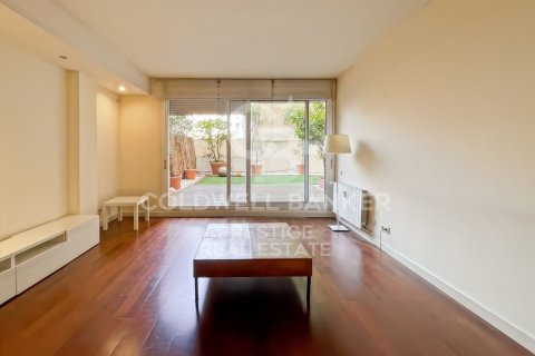 Apartamento de 3 dormitorios en venta en Barcelona, Cataluña, Spain № 7846 - foto 28