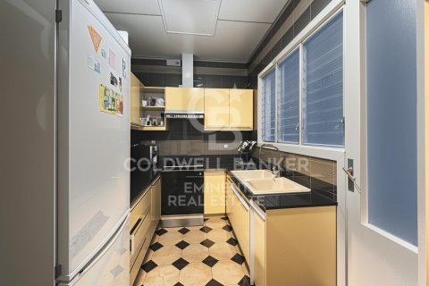 Apartamento de 5 dormitorios en venta en Barcelona, Cataluña, Spain № 7847 - foto 16