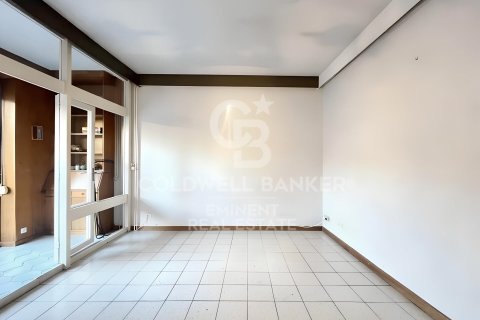 Apartamento de 5 dormitorios en venta en Barcelona, Cataluña, Spain № 7847