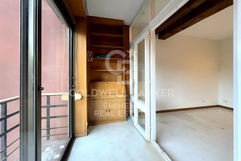 Apartamento de 5 dormitorios en venta en Barcelona, Cataluña, Spain № 7847 - foto 20