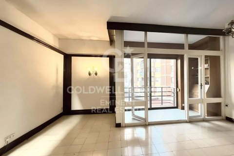 Apartamento de 5 dormitorios en venta en Barcelona, Cataluña, Spain № 7847 - foto 19