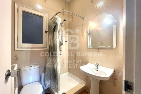 Apartamento de 5 dormitorios en venta en Barcelona, Cataluña, Spain № 7847 - foto 11
