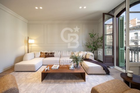4 bedrooms apartment for sale in Barcelona, Catalonia, Spain № 7850 - photo 26