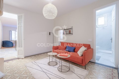 Apartamento de 3 dormitorios en venta en Barcelona, Cataluña, Spain № 7851 - foto 22