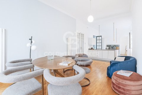 Apartamento de 3 dormitorios en venta en Barcelona, Cataluña, Spain № 7851 - foto 4