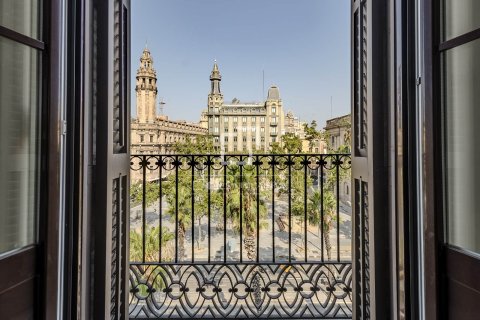 Apartamento de 3 dormitorios en venta en Barcelona, Cataluña, Spain № 7067 - foto 16