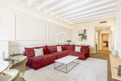 Apartamento de 3 dormitorios en venta en Barcelona, Cataluña, Spain № 7067 - foto 26