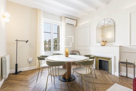 Apartamento de 3 dormitorios en venta en Barcelona, Cataluña, Spain № 7067 - foto 28