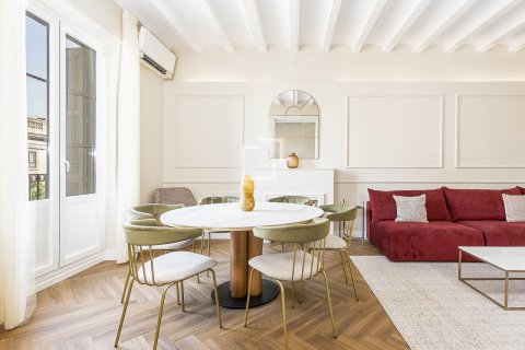 Apartamento de 3 dormitorios en venta en Barcelona, Cataluña, Spain № 7067 - foto 27