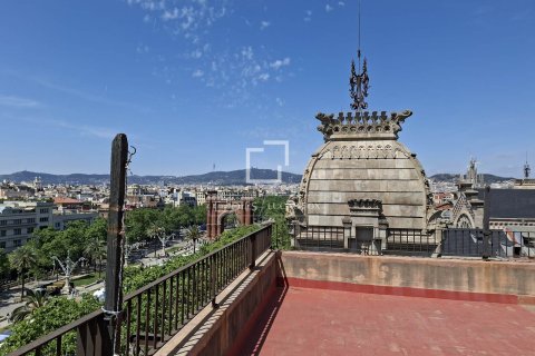 6 bedrooms apartment for sale in Barcelona, Catalonia, Spain № 7063 - photo 30