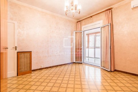 6 bedrooms apartment for sale in Barcelona, Catalonia, Spain № 7063 - photo 2