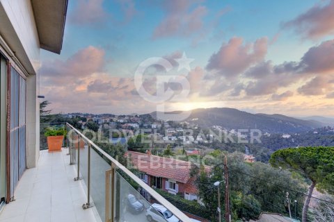 Купить дом в Барселона, Испания с 7 спален, 570м², № 6072 - фото 2