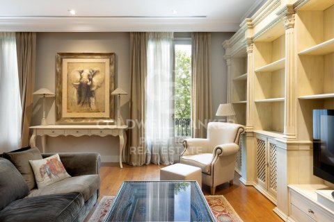 Купить квартиру в Барселона, Испания с 3 спальни, 226м², № 6071 - фото 5