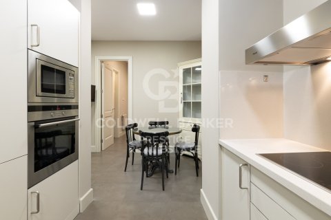 Купить квартиру в Барселона, Испания с 3 спальни, 226м², № 6071 - фото 10