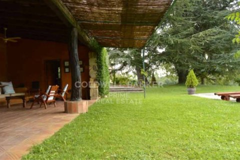 Сasa de 7 dormitorios en venta en Caldes de Malavella, Gerona, Cataluña, Spain № 6066 - foto 15