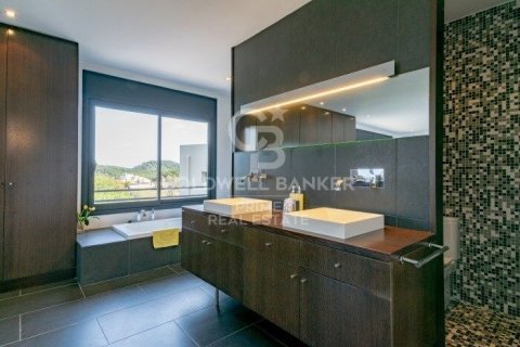 Купить виллу в Бегур, Испания с 5 спален, 348м², № 6067 - фото 15