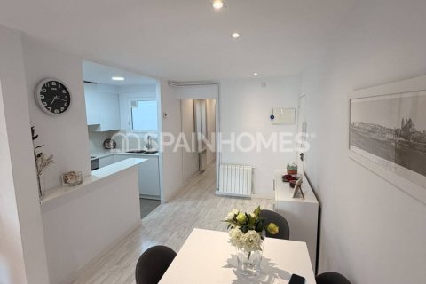 Apartamento de 3 dormitorios en venta en Sitges, Barcelona, Cataluña, Spain № 6839 - foto 10