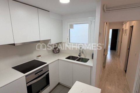 Apartamento de 3 dormitorios en venta en Sitges, Barcelona, Cataluña, Spain № 6839 - foto 9
