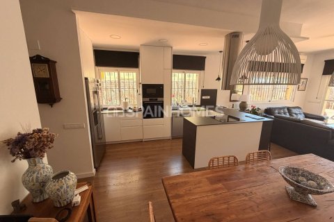 Villa de 4 dormitorios en venta en Sitges, Barcelona, Cataluña, Spain № 6838 - foto 21