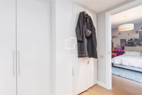 Apartamento de 6 dormitorios en venta en Barcelona, Cataluña, Spain № 3846 - foto 12