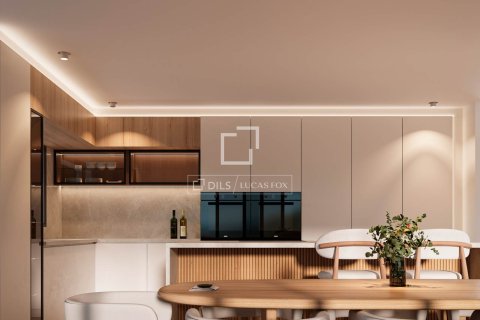 Villa de 4 dormitorios en venta en Arenys de Mar, Barcelona, Cataluña, Spain № 3845 - foto 7