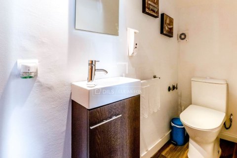 Villa de 4 dormitorios en venta en Sitges, Barcelona, Cataluña, Spain № 3847 - foto 7