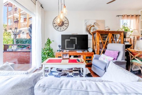 Villa de 4 dormitorios en venta en Sitges, Barcelona, Cataluña, Spain № 3847 - foto 8