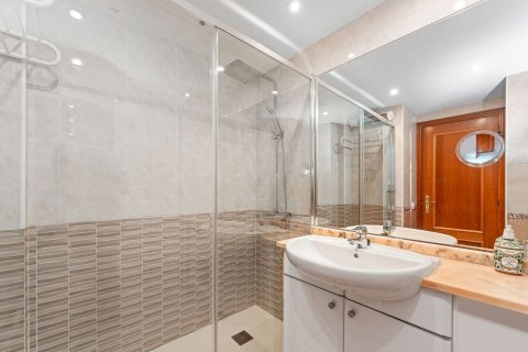 3 bedrooms apartment for sale in Calafell, Tarragona, Catalonia, Spain № 7298 - photo 12