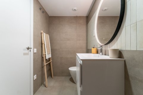 Apartamento de 3 dormitorios en venta en Cataluña, Spain № 7295 - foto 2